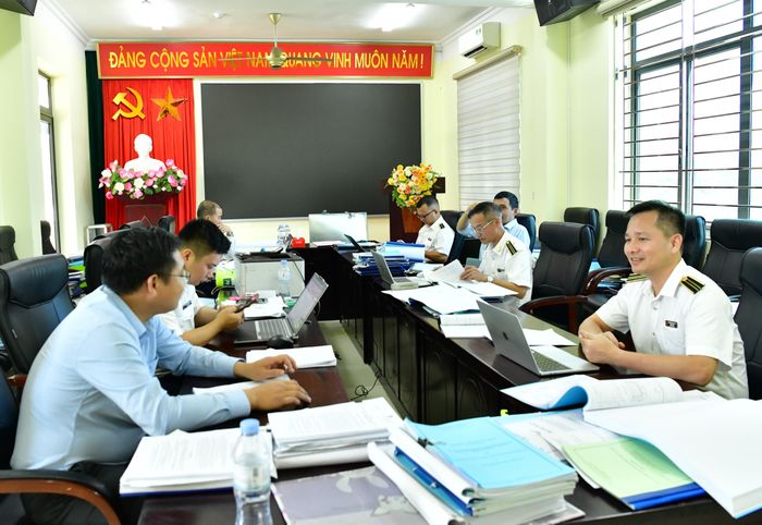 KTNN khu vực VII kiến nghị đơn giản hóa thủ tục, tăng cường phân cấp cho cơ sở trong việc xử lý, thanh lý, điều chuyển các tài sản công có giá trị nhỏ hoặc hư hỏng, dôi dư sau sáp nhập. Ảnh: TL