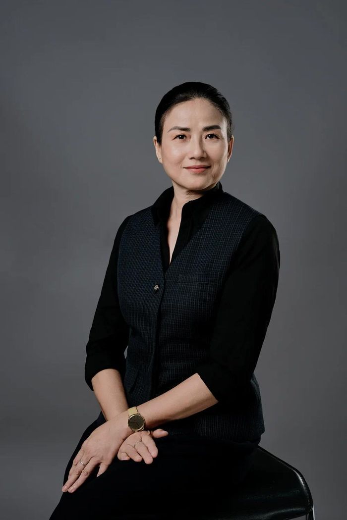 Trần Yến Chi không dành toàn bộ thời gian cho điện ảnh mà còn theo học chương trình Thạc sĩ Nghệ thuật học. Ảnh: XOD Academy