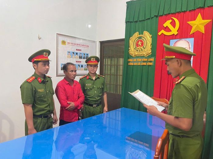 Cơ quan Cảnh sát điều tra thi hành lệnh giữ người trong trường hợp khẩn cấp đối với Ngô Văn Mười Hai