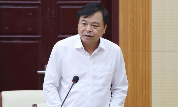 Thứ trưởng Bộ Nông nghiệp và Môi trường Nguyễn Hoàng Hiệp phát biểu. (Ảnh: VGP)
