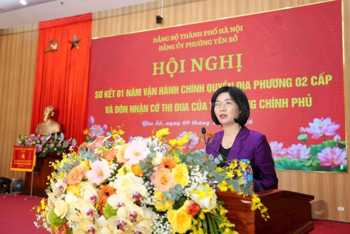 Đồng chí Phùng Thị Hồng Hà, Phó Bí thư Thành ủy, Chủ tịch HĐND thành phố Hà Nội phát biểu chỉ đạo tại hội nghị. Ảnh: Phạm Hùng
