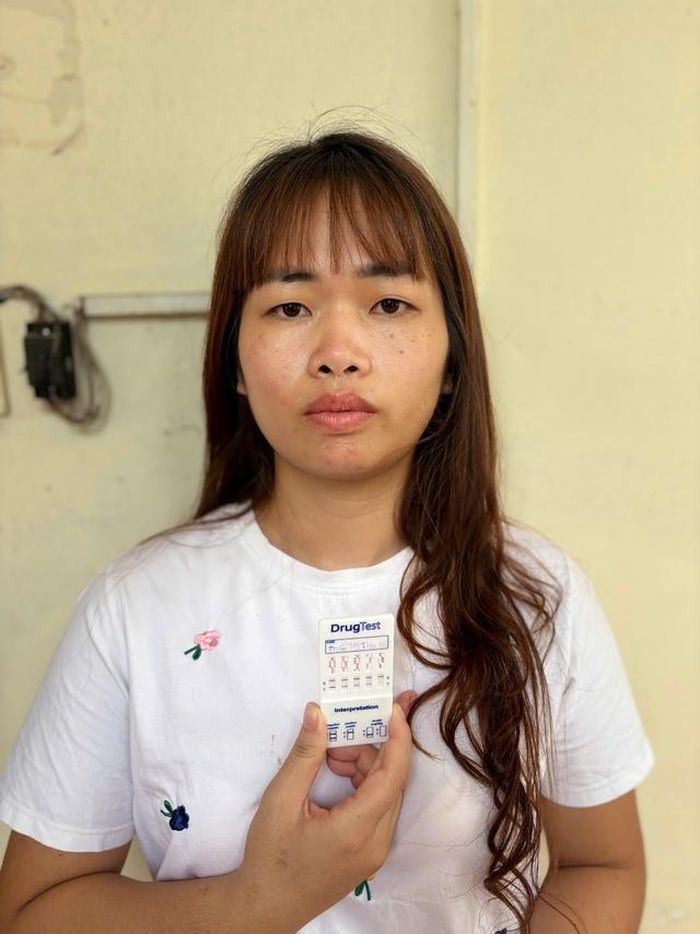 Đối tượng Trần Thị Thu Hà dương tính với ma túy AMP. Ảnh: CACC