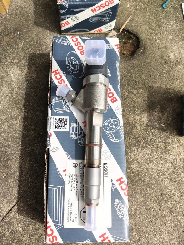 Toàn bộ đầu kim và kim phun mang nhãn hiệu BOSCH bị tạm giữ đều là hàng hóa giả mạo nhãn hiệu đang được bảo hộ tại Việt Nam.
