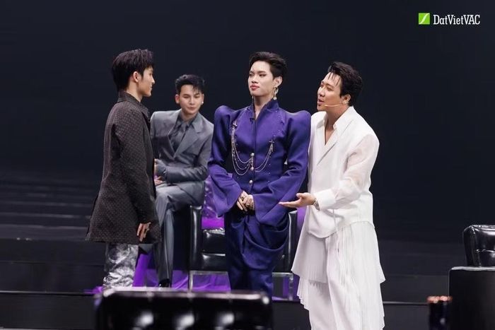 Chính sự nhanh trí, hoạt ngôn cùng khả năng ứng biến sắc bén đã biến mỗi lần Pháp Kiều xuất hiện cạnh Trấn Thành trở thành một "cuộc đấu khẩu" đầy giải trí.
