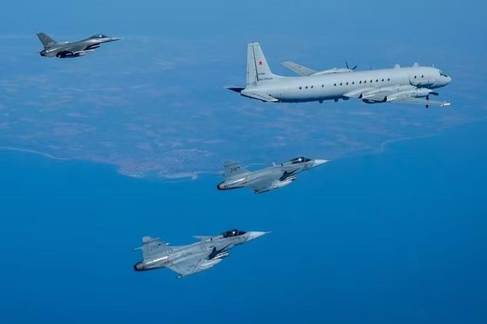 Bộ trưởng Ngoại giao Estonia Margus Tsahkna cho biết thêm, nhiệm vụ được cải tổ sẽ có "tính linh hoạt cao hơn và khả năng đưa ra phản ứng nhanh hơn đối với các mối đe dọa trên không".