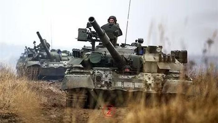 Ngoài ra còn nhận định khác, đây có thể chỉ là các tháp pháo dành cho xe tăng T-80UD lấy từ kho bảo quản, được tìm thấy riêng lẻ tại đơn vị lưu trữ mang mã số 61.