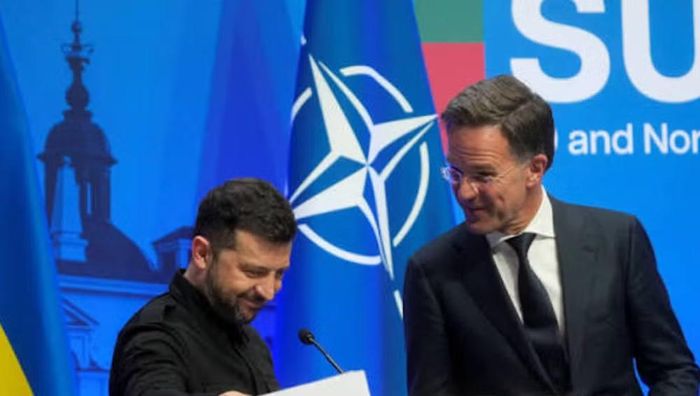 Trong khi đó, Tổng thư ký NATO Mark Rutte nhận định những tranh luận giữa Tổng thống Mỹ Donald Trump và các lãnh đạo NATO là biểu hiện của một liên minh dân chủ, nơi các thành viên có thể bày tỏ quan điểm khác biệt nhưng vẫn duy trì sự đoàn kết.