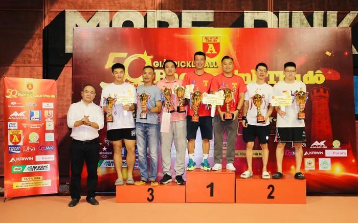 Nội dung đôi nam chứng kiến màn đăng quang của cặp vận động viên Giang Quốc Khánh - Đoàn Minh Tuấn. Ngôi á quân thuộc về cặp Nguyễn Thành Chinh - Nguyễn Gia Nam. Đồng giải Ba là cặp Lê Văn Mạnh - Phạm Tùng và cặp Bùi Xuân Nghĩa - Nguyễn Trọng Huy
