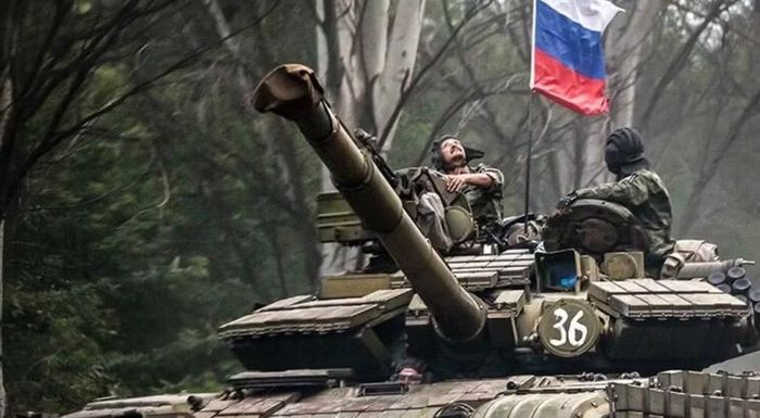 Theo các điều kiện được Tổng thống Vladimir Putin đưa ra vào tháng 6/2024, Ukraine phải rút toàn bộ lực lượng khỏi các khu vực thuộc tỉnh Donetsk, Lugansk, Kherson và Zaporizhia đang do Nga kiểm soát một phần, đồng thời từ bỏ tham vọng gia nhập NATO.