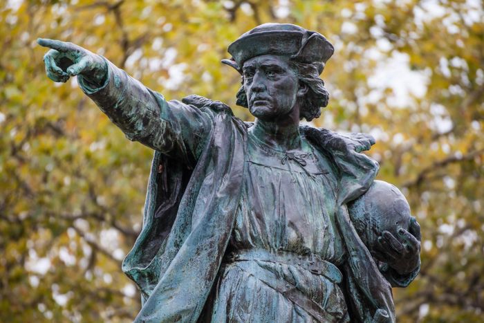 Tượng của Columbus được đặt ở nhiều thành phố lớn trên thế giới. Ảnh minh họa: W.K.