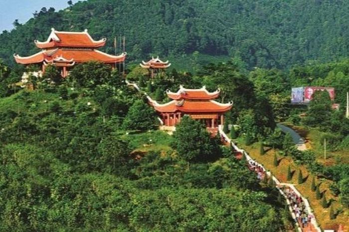  Nhà tưởng niệm Chủ tịch Hồ Chí Minh tại Khu di tích Quốc gia đặc biệt ATK Định Hóa, Thái Nguyên. Ảnh: Khắc Thọ 
