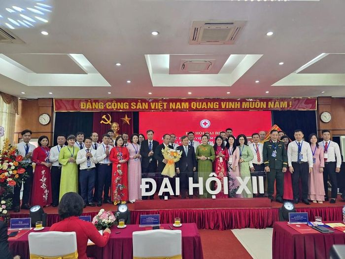 Ban Chấp hành Hội Chữ thập đỏ Việt Nam TP. Hà Nội nhiệm kỳ 2026-2031 ra mắt