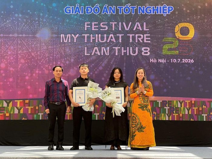 BTC trao giải Đồ án tốt nghiệp cho các tác giả