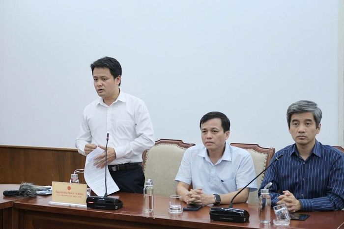 Cục trưởng Cục Điện ảnh Đặng Trần Cường phát biểu tại họp báo