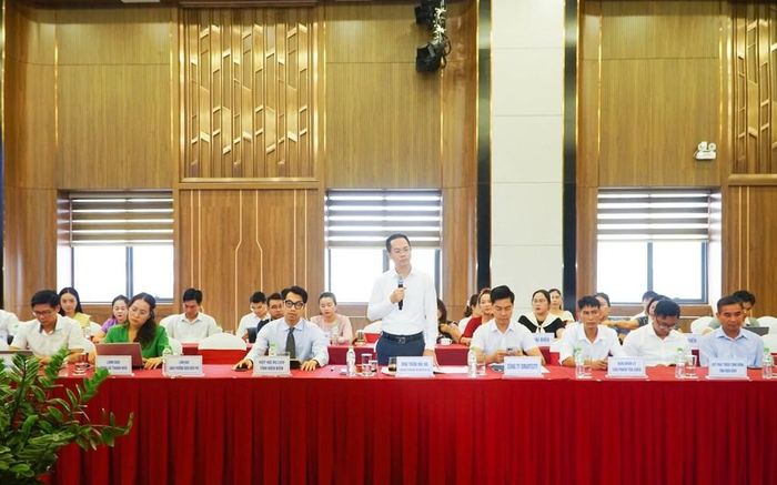 Ông Trần Hải Hà, Giám đốc Sở VHTTDL Điện Biên phát biểu tại hội nghị