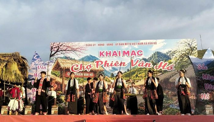 Tỉnh Sơn La luôn khuyến khích phát triển các loại hình du lịch giàu tiềm năng