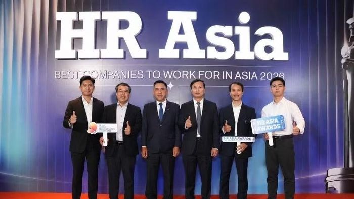 Vietnam Airlines đã được Tạp chí HR Asia trao tặng giải thưởng “Nơi làm việc tốt nhất châu Á 2026”.