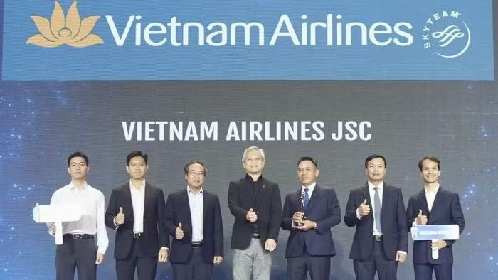 Vietnam Airlines đã được Tạp chí HR Asia trao tặng giải thưởng “Nơi làm việc tốt nhất châu Á 2026”, ghi nhận quá trình xây dựng môi trường làm việc lấy con người làm trung tâm và phát triển nguồn nhân lực bền vững của Hãng.