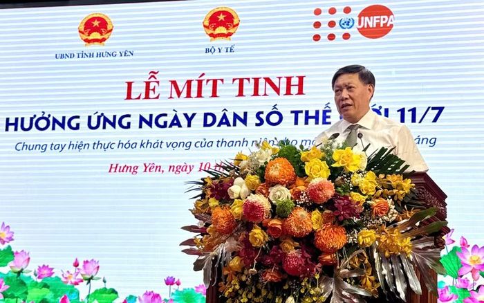 Thứ trưởng Y tế Đỗ Xuân Tuyên phát biểu tại Lễ Mít-tinh.