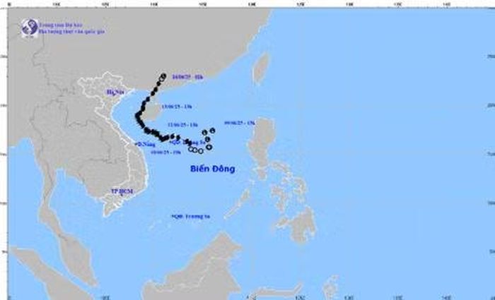 Đường đi của cơn bão số 1.