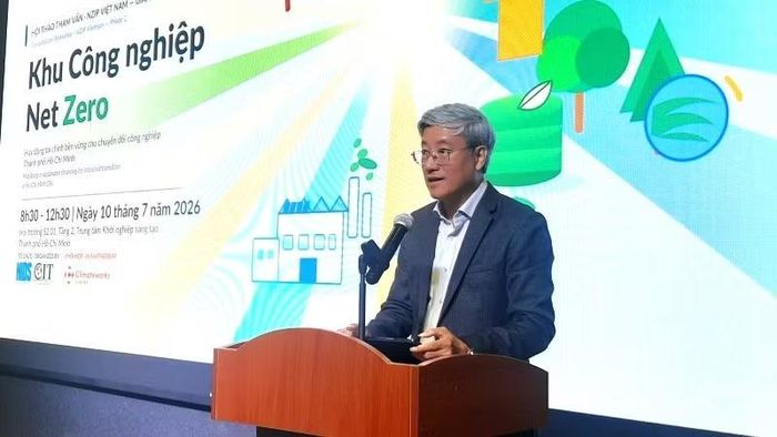 Ông Phạm Bình An, Phó Viện trưởng Viện Nghiên cứu phát triển Thành phố Hồ Chí Minh phát biểu tại hội thảo.