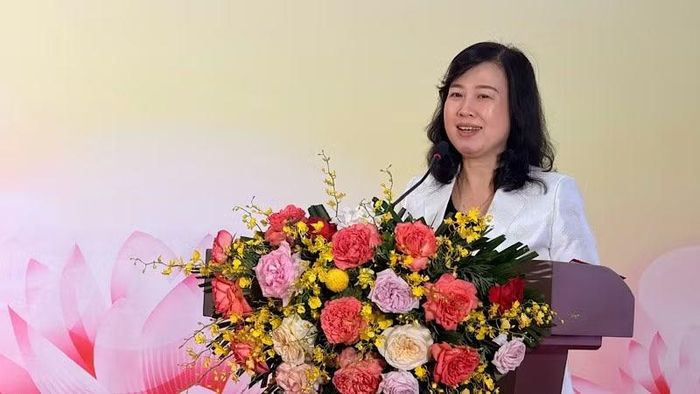 Bộ trưởng Y tế Đào Hồng Lan phát biểu tại Chương trình "Hoa dâng Bác" năm 2026.