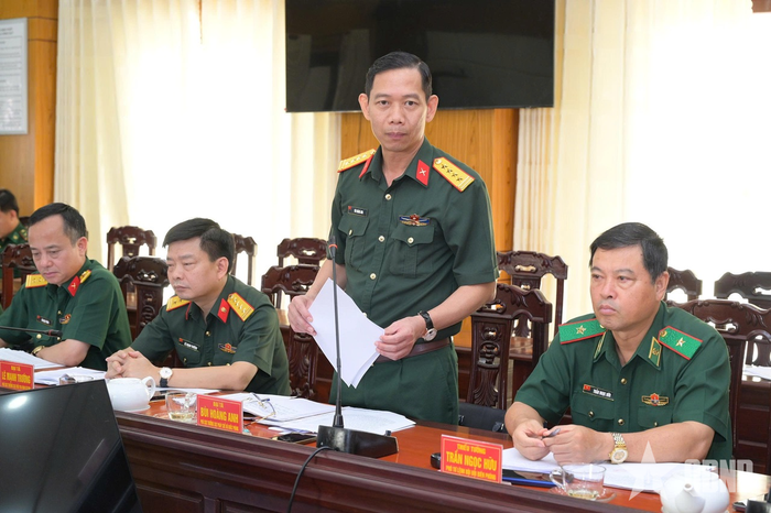 Thành viên đoàn kiểm tra phát biểu tại buổi kết luận kiểm tra.