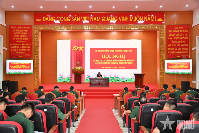  Quang cảnh hội nghị. 