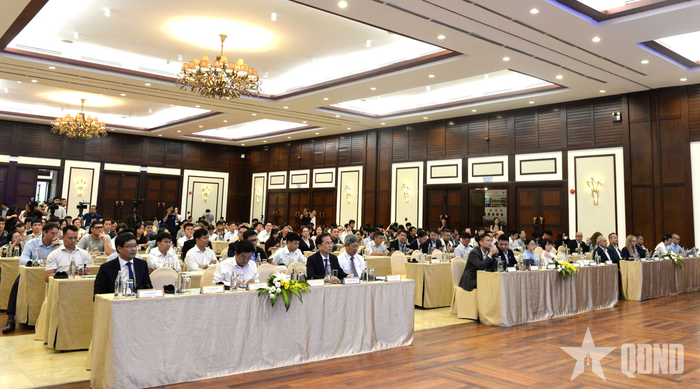 Các đại biểu dự hội thảo.