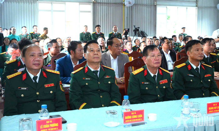 Các đại biểu dự lễ kỷ niệm.