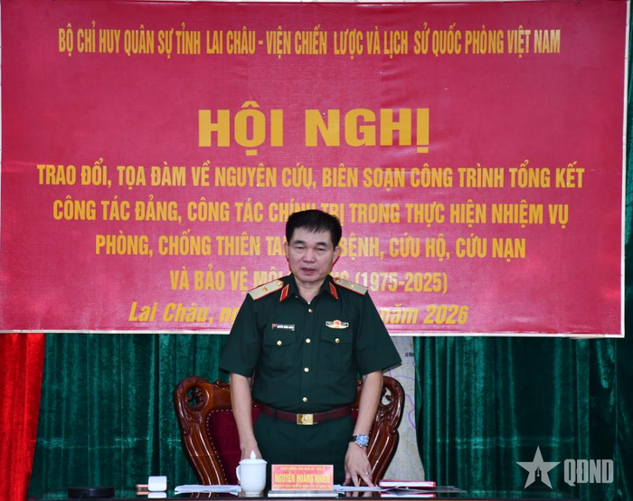 Thiếu tướng, PGS, TS Nguyễn Hoàng Nhiên phát biểu tại hội nghị.