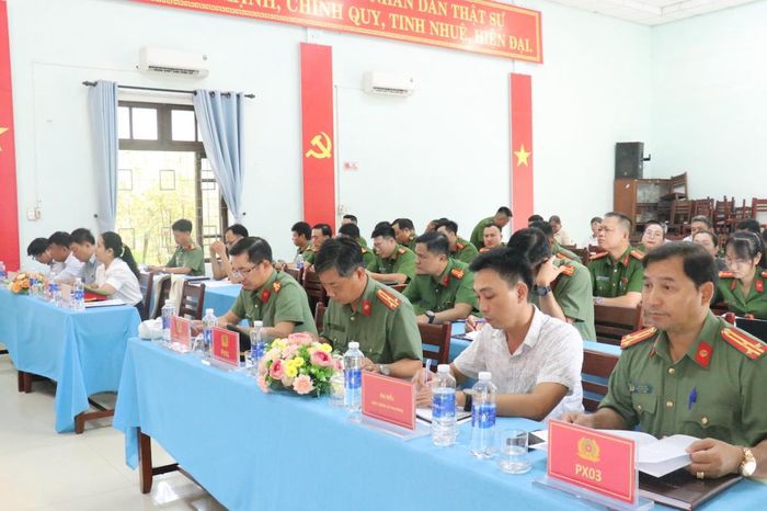 Đại biểu tham dự hội nghị