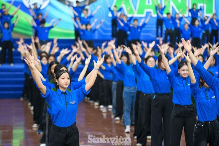 Hơn 8.600 sinh viên Thủ đô lên đường thực hiện 'Mùa Hè Xanh'.