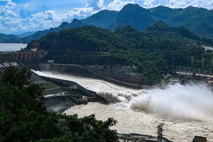 Thủy điện Hòa Bình vận hành trong mùa mưa lũ năm 2025. Ảnh tư liệu: GIA CHÍNH