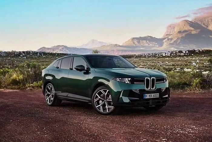 BMW X6 lần đầu ra mắt vào năm 2008, gần một thập kỷ sau khi X5 xuất hiện trên thị trường. Thế hệ hiện hành được giới thiệu từ năm 2019 và nhận bản nâng cấp giữa vòng đời vào đầu năm 2023. Với chu kỳ sản phẩm hiện nay, mẫu SUV coupe này được đánh giá đang bước vào giai đoạn cuối vòng đời.