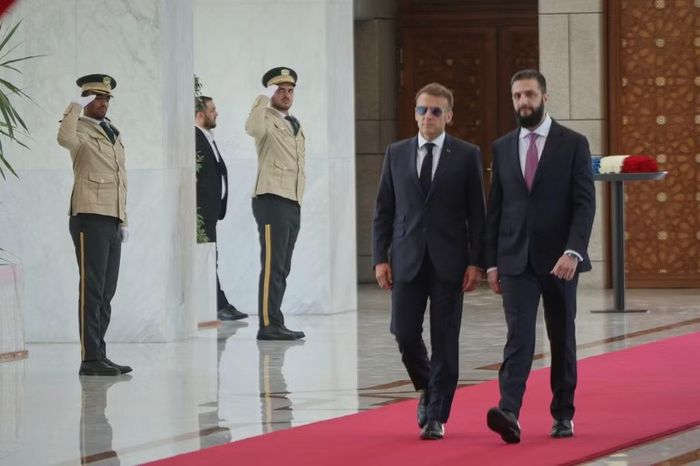 Vụ nổ ở Damascus xảy ra giữa lúc Tổng thống Pháp Emmanuel Macron đang có chuyến thăm Syria ngày 7/7/2026. Ảnh: AP/Ghaith Alsayed.