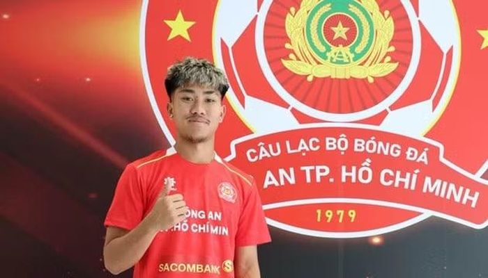 Ngô Đăng Khoa có 4 bàn thắng và 1 đường kiến tạo sau 19 trận khoác áo CLB CA TP.HCM và vừa rời đội tuyển Việt Nam vì chấn thương. Ảnh: Công an TPHCM FC.