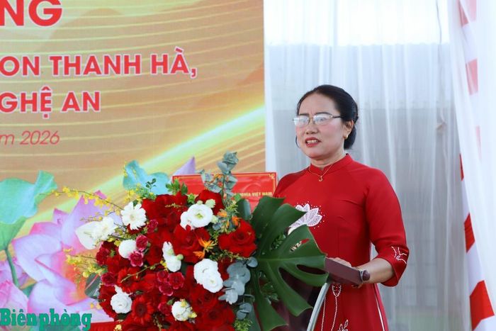 Cô giáo Trần Thị Tuyết, Hiệu trưởng Trường Mầm non Thanh Hà phát biểu tại Lễ khởi công. Ảnh: Ngọc Lâm