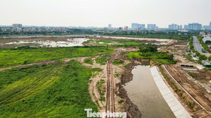 Dự án xây dựng tuyến mương Việt Hưng - Cầu Bây và hồ điều hòa Cự Khối là một trong những công trình hạ tầng kỹ thuật trọng điểm của khu vực phía Đông Hà Nội.