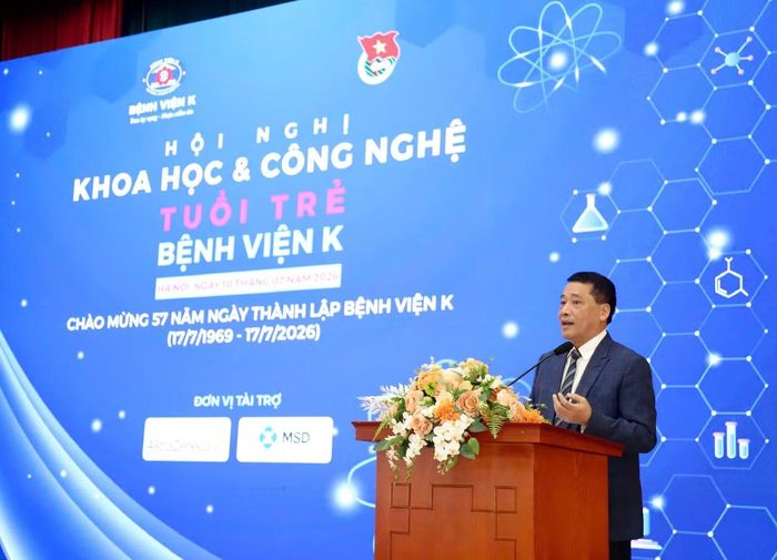 GS.TS. Lê Văn Quảng - Giám đốc Bệnh viện K phát biểu tại hội nghị.