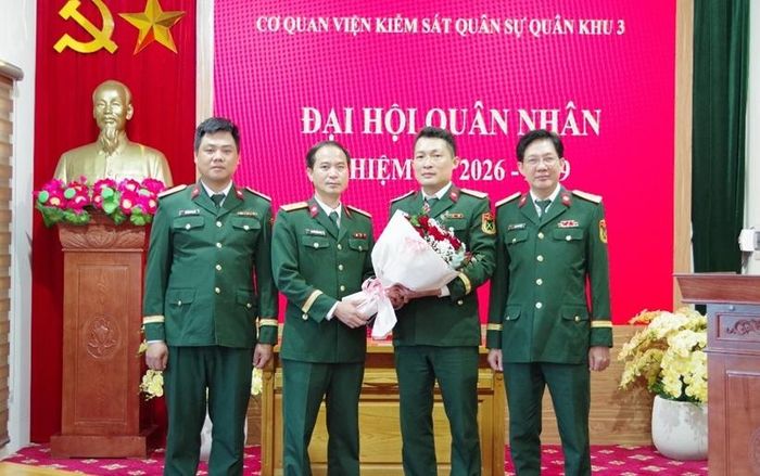 Hội đồng Quân nhân nhiệm kỳ mới ra mắt Đại hội.