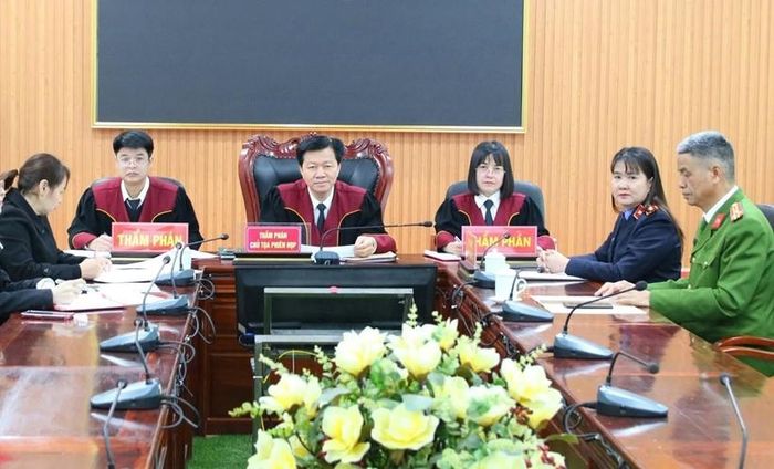Quang cảnh một phiên họp xét tha tù trước thời hạn có điều kiện tại TAND tỉnh Điện Biên. (Ảnh minh họa)