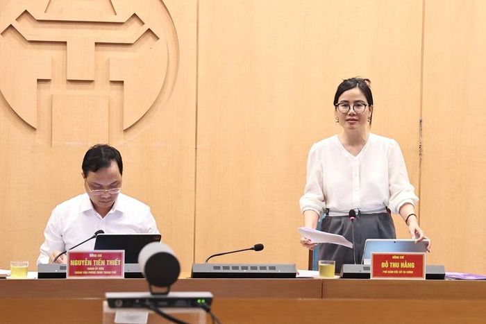  Bà Đỗ Thu Hằng, Phó Giám đốc Sở Tài chính Hà Nội thông tin tại họp báo. Ảnh: Hồng Nguyên.