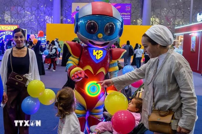 Lễ hội Đồ chơi Qatar 2026 diễn ra từ ngày 1-31/7/2026 tại Trung tâm Triển lãm và Hội nghị Doha (DECC), với quy mô lớn nhất từ trước đến nay trên diện tích hơn 22.000 m². Mang chủ đề "Thỏa sức tưởng tượng, cả một thế giới niềm vui." (Ảnh: THX/TTXVN phát)
