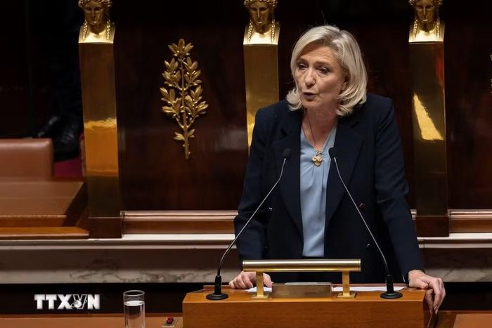 Tối 7/7/2026, lãnh đạo đảng cực hữu Pháp Marine Le Pen tuyên bố sẽ ra tranh cử trong cuộc bầu cử tổng thống Pháp năm 2027. (Ảnh: THX/TTXVN phát)