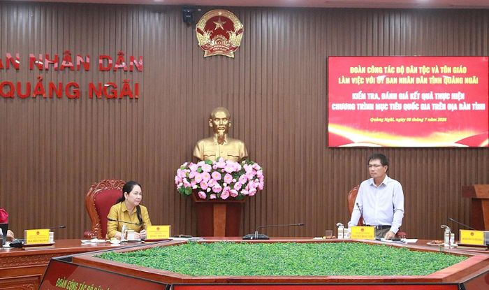 Phó Chủ tịch UBND tỉnh Quảng Ngãi Nguyễn Ngọc Sâm phát biểu.