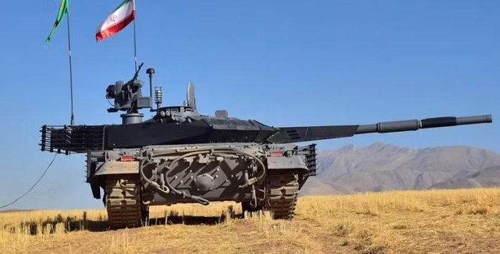 Nguyên mẫu xe tăng Karrar của Iran. Ảnh: MW.