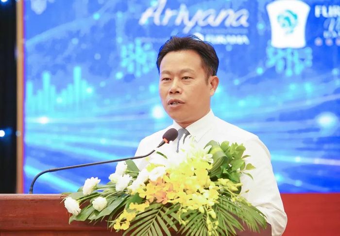 GS.TS Lê Quân, Thứ trưởng Bộ GD-ĐT phát biểu tại hội thảo. Ảnh: XUÂN QUỲNH
