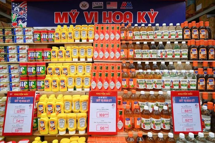 Các sản phẩm nhập từ Hoa Kỳ được bày bán trong MM Mega Market.