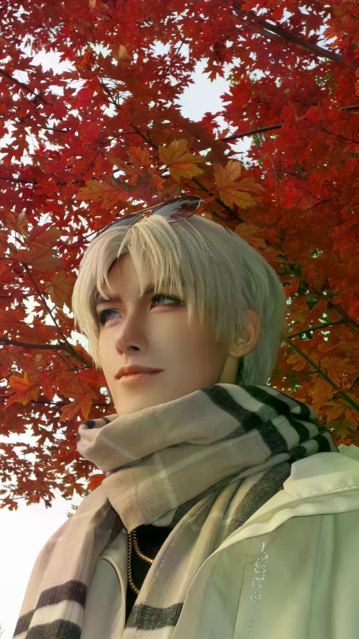 Hình ảnh Jade Gu chia sẻ về nữ coser hóa trang thành nhân vật AI Charlie